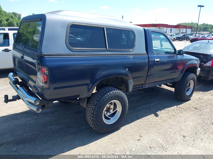 1991 Toyota Pickup 1/2 Ton Sht Wheelbase Dlx VIN: JT4VN01D6M2010552 Lot: 39533515