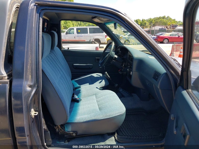 1991 Toyota Pickup 1/2 Ton Sht Wheelbase Dlx VIN: JT4VN01D6M2010552 Lot: 39533515