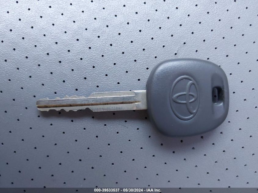 2004 Toyota Highlander Limited V6 VIN: JTEEP21A840012077 Lot: 39533537