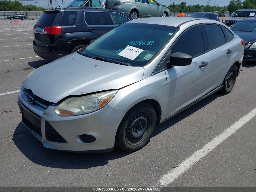 2012 Ford Focus S VIN: 1FAHP3E2XCL433330 Lot: 39533685