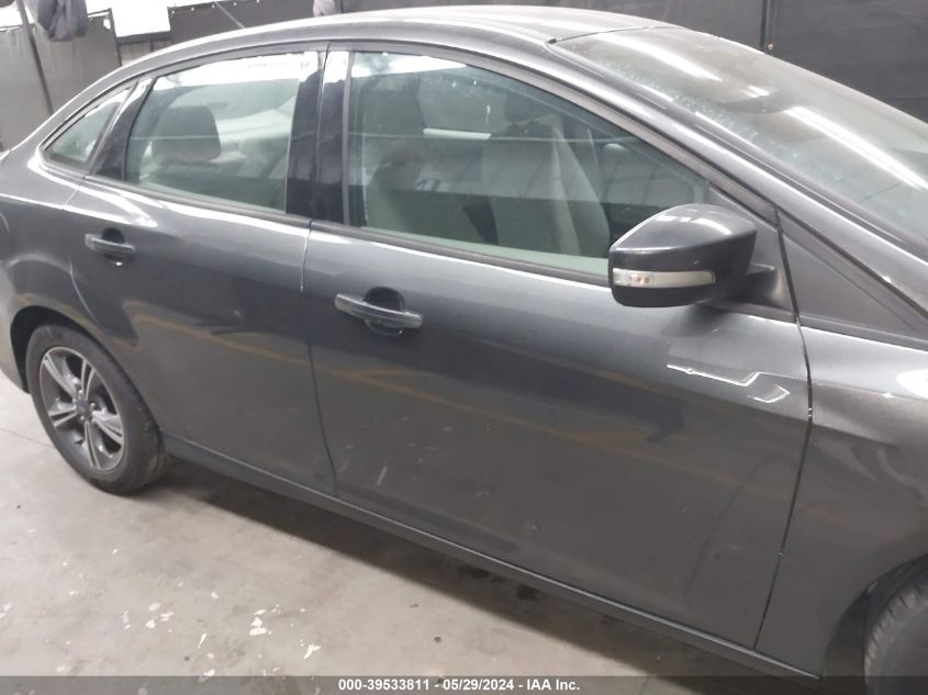 2018 Ford Focus Se VIN: 1FADP3F21JL293162 Lot: 39533811