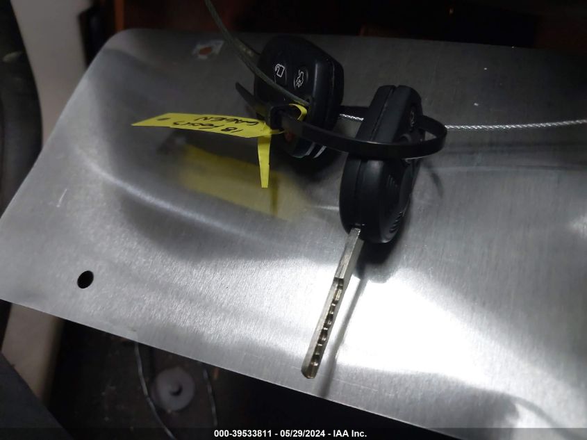 2018 Ford Focus Se VIN: 1FADP3F21JL293162 Lot: 39533811