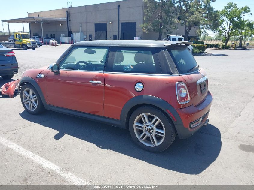 2011 Mini Cooper S VIN: WMWSV3C55BTY22956 Lot: 39533884