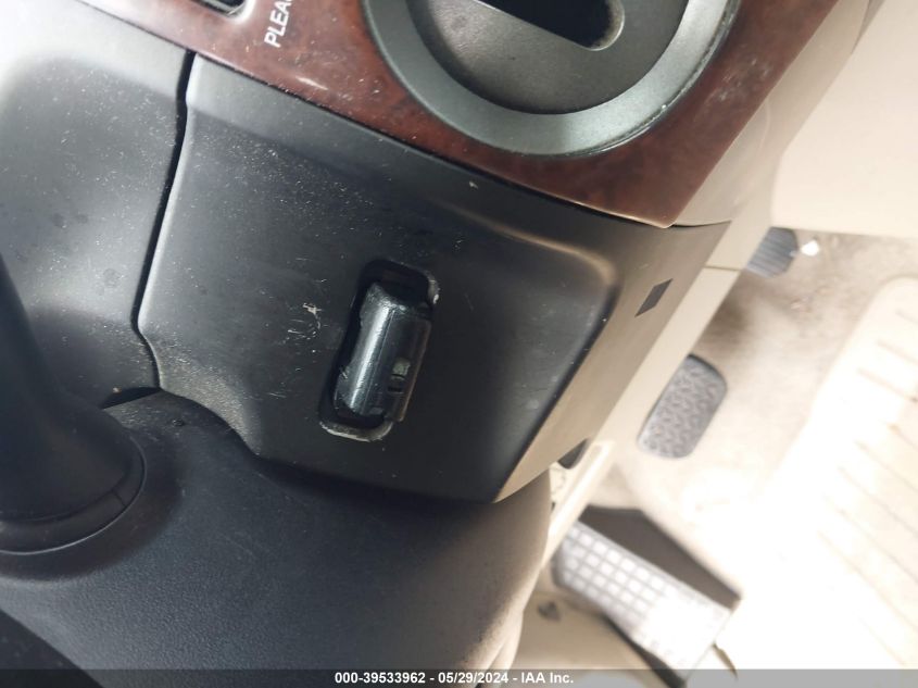 2005 Toyota Prius VIN: JTDKB20U453049175 Lot: 39533962