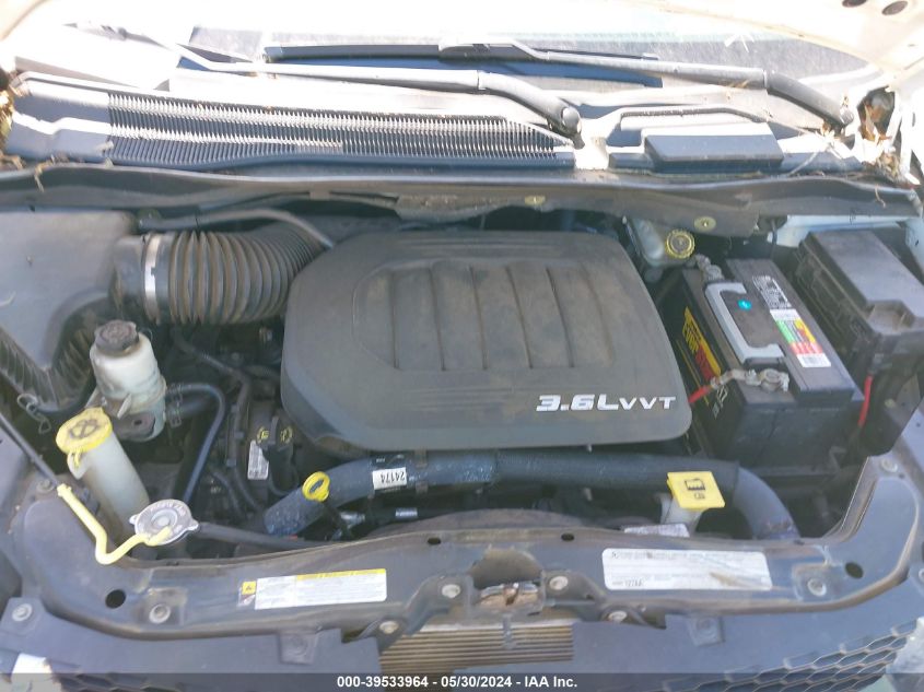 2011 Dodge Grand Caravan Crew VIN: 2D4RN5DG3BR751571 Lot: 39533964