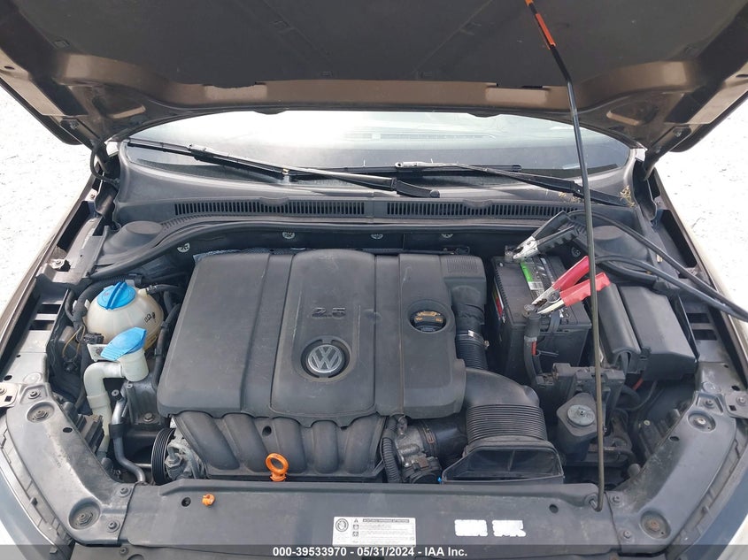 2011 Volkswagen Jetta 2.5L Se VIN: 3VWDX7AJ5BM020268 Lot: 39533970