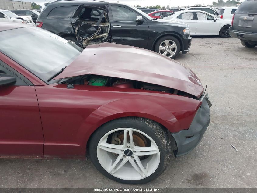 2007 Ford Mustang V6 Deluxe/V6 Premium VIN: 1ZVFT80N275223808 Lot: 39534026