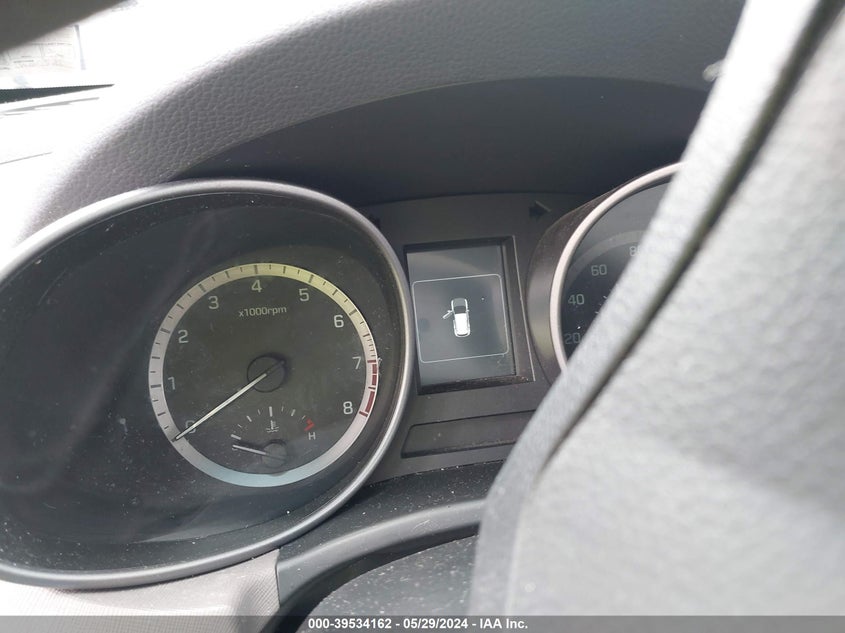 2018 Hyundai Santa Fe Sport 2.4L VIN: 5NMZTDLB9JH083500 Lot: 39534162