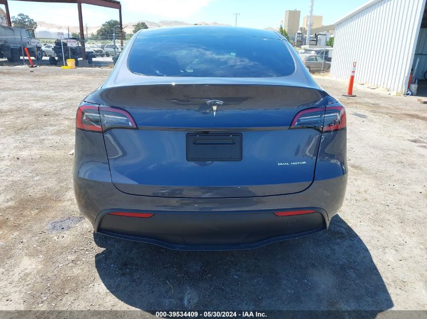 2023 Tesla Model Y Awd/Long Range Dual Motor All-Wheel Drive VIN: 7SAYGDEE3PF972362 Lot: 39534409