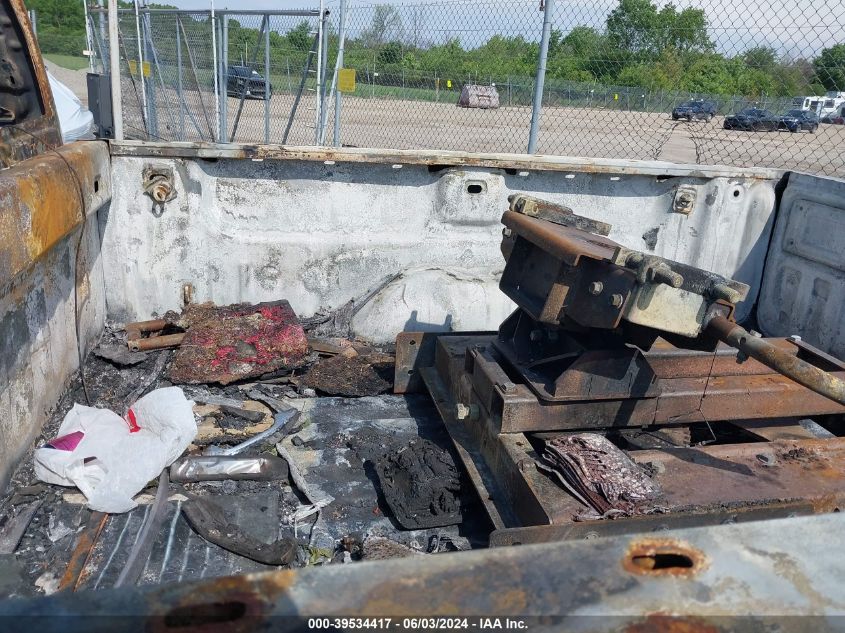 2015 GMC Sierra 2500Hd Denali VIN: 1GT120E8XFF534254 Lot: 39534417