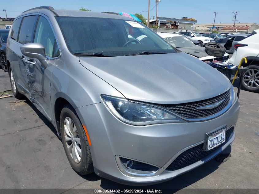 2017 Chrysler Pacifica Touring-L VIN: 2C4RC1BG0HR503835 Lot: 39534432