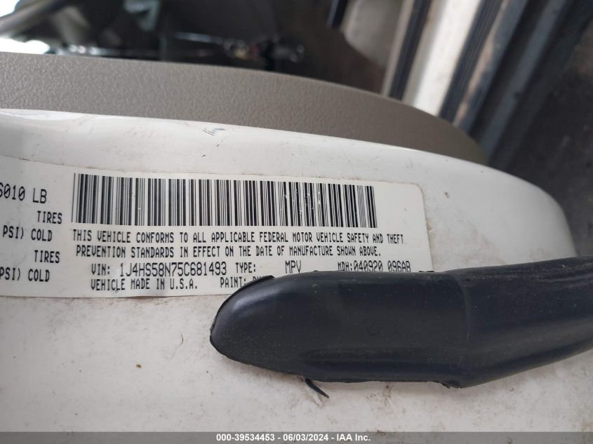 2005 Jeep Grand Cherokee Limited VIN: 1J4HS58N75C681493 Lot: 39534453