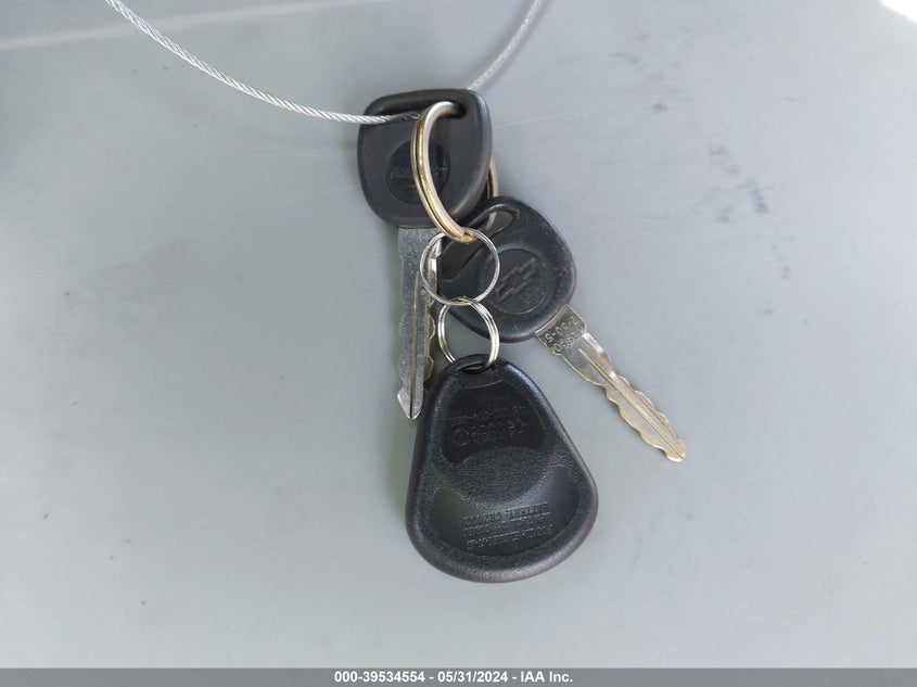 2001 Chevrolet Silverado 1500 VIN: 1GCEC14W11Z225784 Lot: 39534554