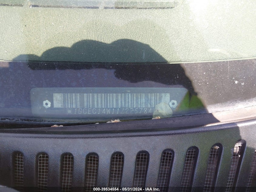 2001 Chevrolet Silverado 1500 VIN: 1GCEC14W11Z225784 Lot: 39534554