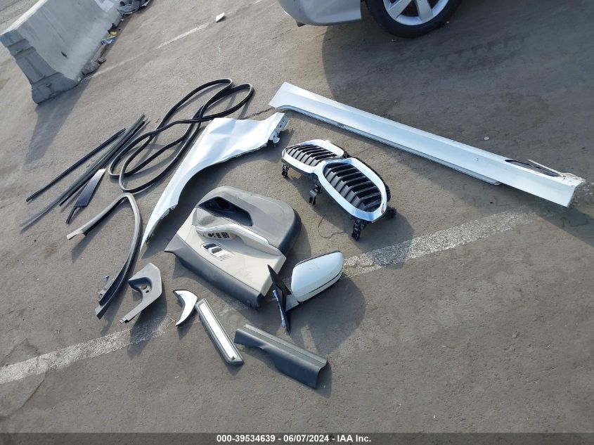 2020 BMW 330I xDrive VIN: 3MW5R7J08L8B07338 Lot: 39534639