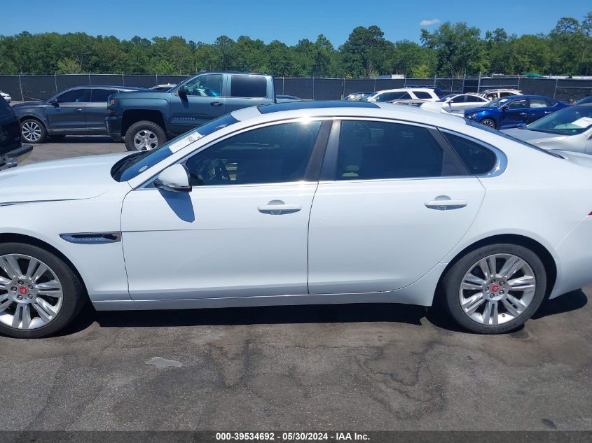 2017 Jaguar Xf 35T Premium VIN: SAJBD4BV7HCY35585 Lot: 39534692