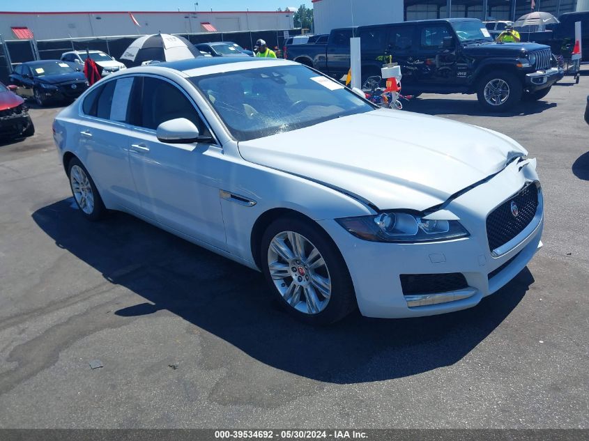 2017 Jaguar Xf 35T Premium VIN: SAJBD4BV7HCY35585 Lot: 39534692