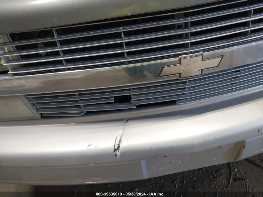 2000 Chevrolet Astro VIN: 1GNEL19W4YB177667 Lot: 39535019