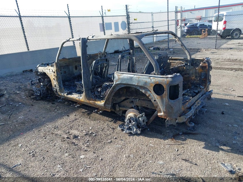 2020 JEEP WRANGLER UNLIMITED SAHARA 4X4 - 1C4HJXEM3LW283628