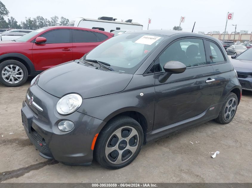 2015 Fiat 500E Battery Electric VIN: 3C3CFFGE5FT717784 Lot: 39535059