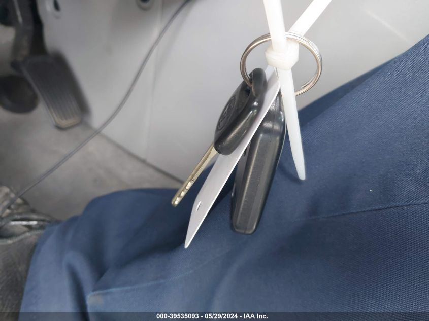 2005 Toyota Highlander V6 VIN: JTEDP21A250078458 Lot: 39535093