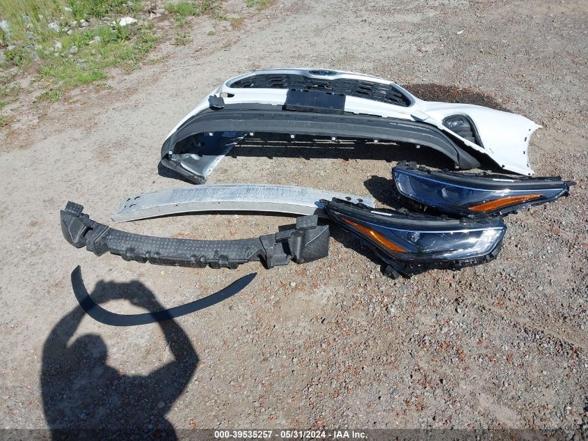 2022 Toyota Highlander Xle VIN: 5TDGZRBH5NS213252 Lot: 39535257