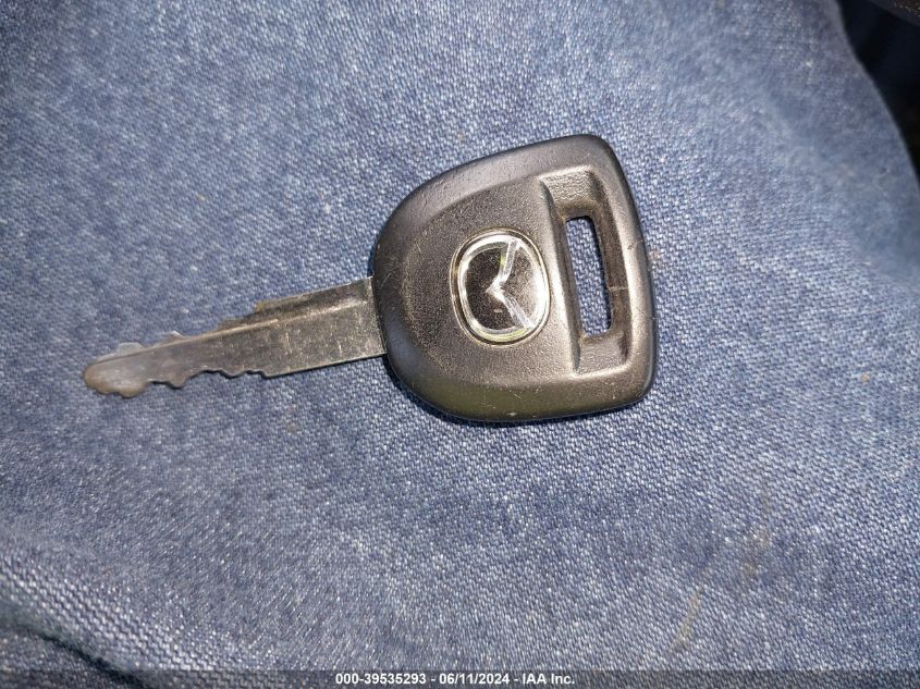 2005 Mazda Mazda3 S VIN: JM1BK343351333433 Lot: 39535293