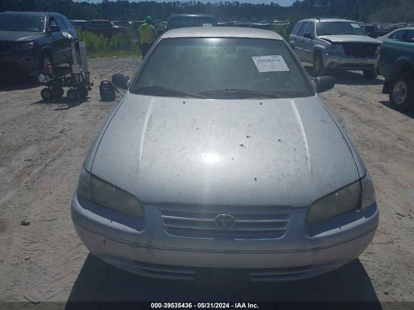 1999 Toyota Camry Le VIN: 4T1BG22K6XU466819 Lot: 39535436