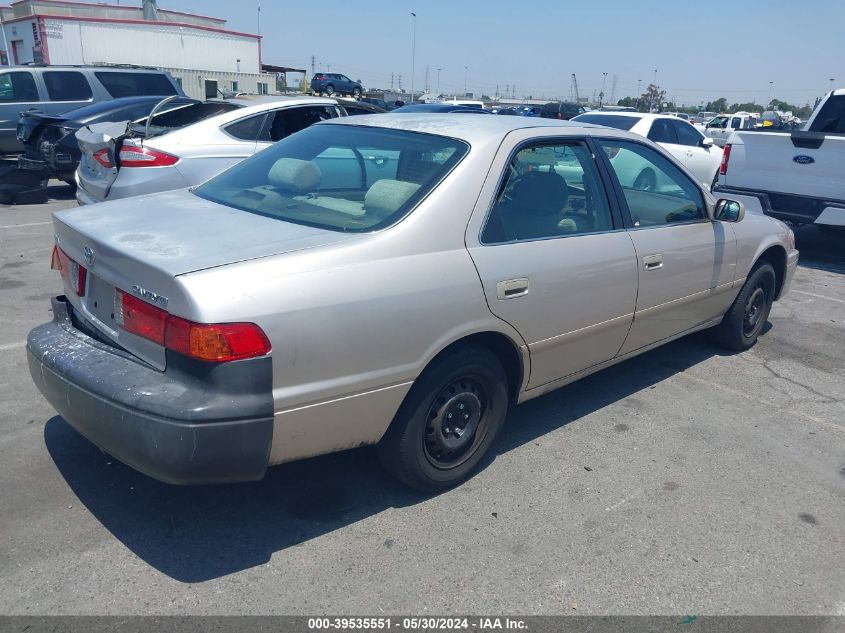 2000 Toyota Camry Ce VIN: 4T1BG22K0YU998911 Lot: 39535551