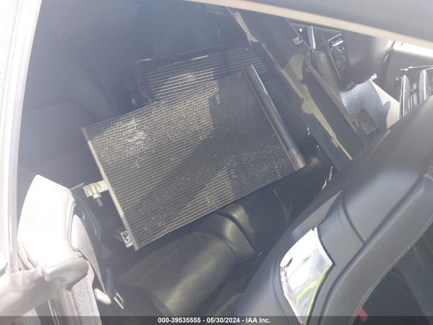 2012 Mercedes-Benz E 550 VIN: WDDKJ7DB6CF150938 Lot: 39535555