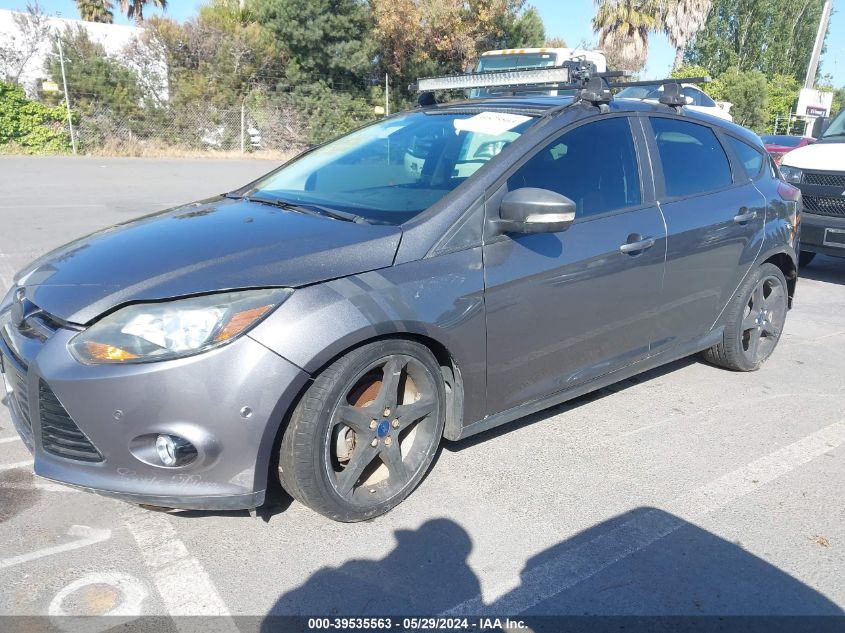 2012 Ford Focus Titanium VIN: 1FAHP3N24CL324409 Lot: 39535563