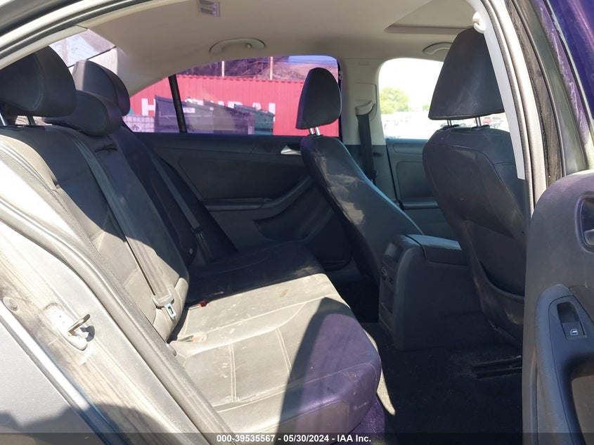 2012 Volkswagen Jetta 2.5L Se VIN: 3VWDP7AJ4CM403040 Lot: 39535567