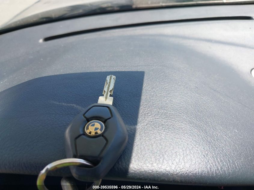 2001 BMW 740Ia VIN: WBAGG83431DN86210 Lot: 39535596