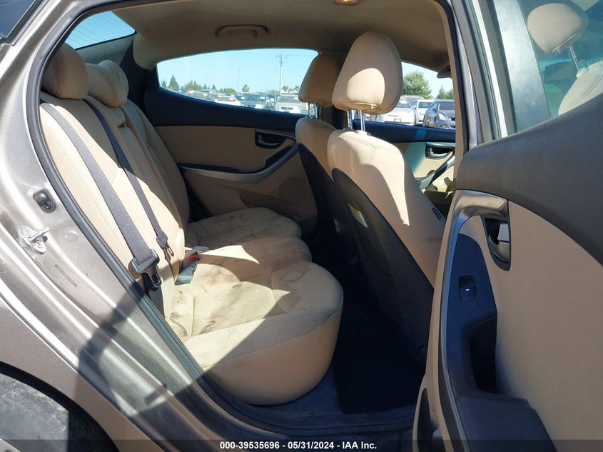 2013 Hyundai Elantra Gls/Limited VIN: 5NPDH4AE8DH275913 Lot: 39535696