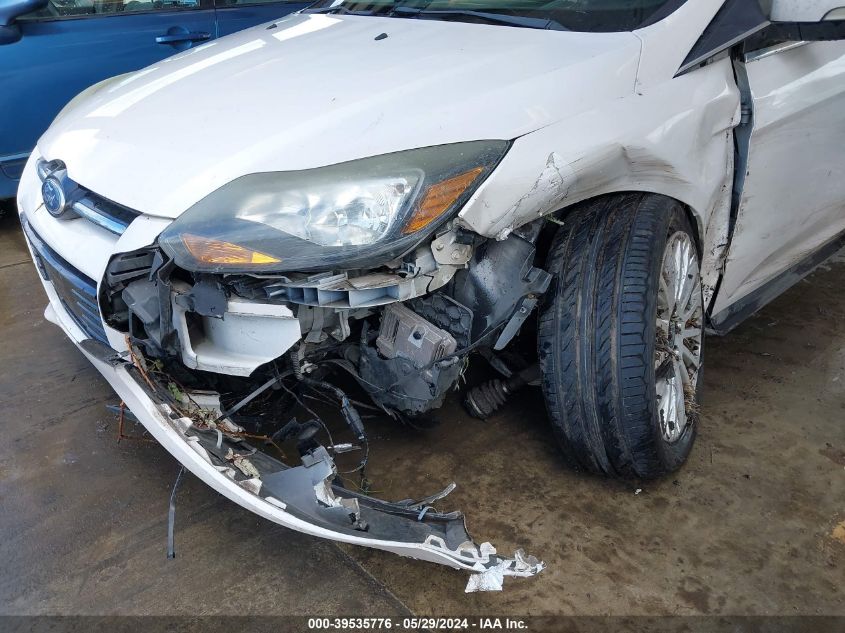 2012 Ford Focus Titanium VIN: 1FAHP3J21CL213595 Lot: 39535776