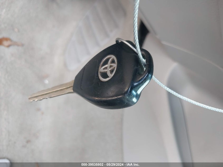 2010 Toyota Camry Le VIN: 4T1BF3EK3AU005914 Lot: 39535802