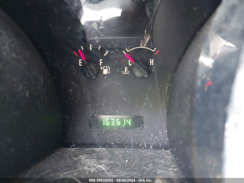 2005 Ford Mustang V6 Deluxe/V6 Premium VIN: 1ZVFT80N955176421 Lot: 39535882