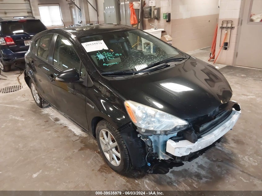 2013 Toyota Prius C Three VIN: JTDKDTB37D1547983 Lot: 39535979