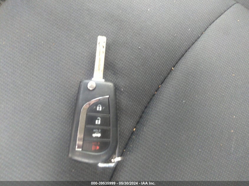 2020 TOYOTA COROLLA LE - JTDEPRAE4LJ061155