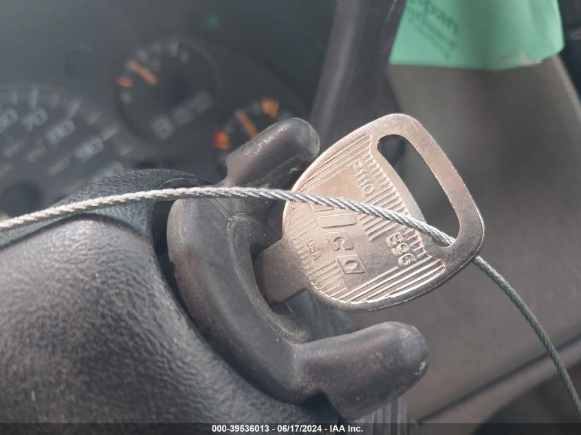 2002 GMC Safari Sle VIN: 1GKDM19X92B514145 Lot: 39536013