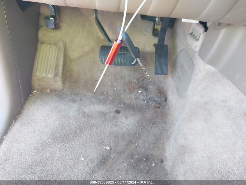 2005 Nissan Pathfinder Le VIN: 5N1AR18U15C772726 Lot: 39536025