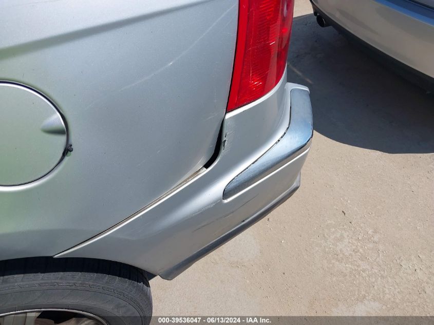 2005 Chrysler Pacifica Touring VIN: 2C4GM68415R386714 Lot: 39536047