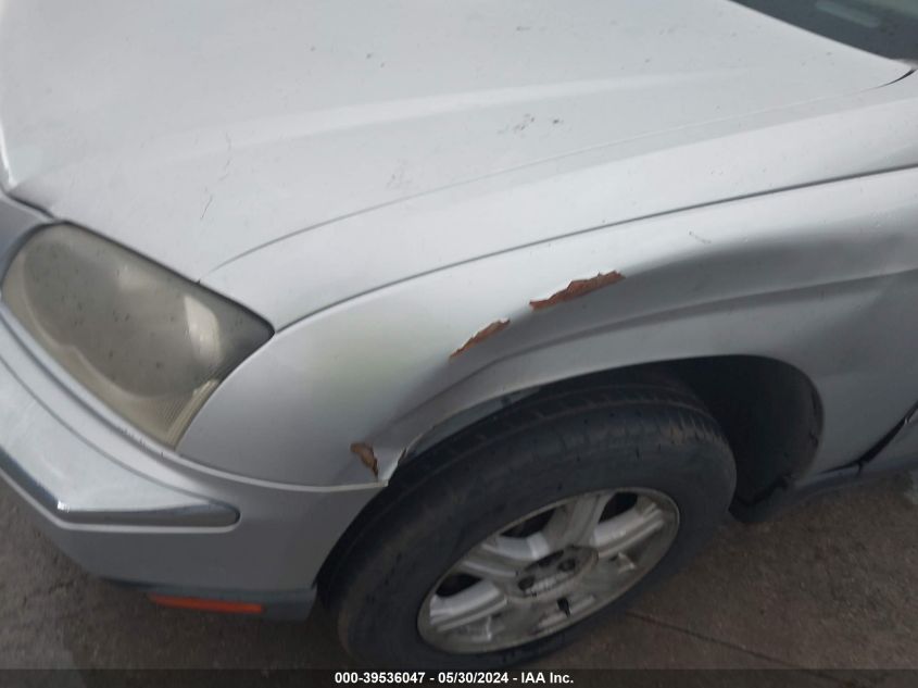 2005 Chrysler Pacifica Touring VIN: 2C4GM68415R386714 Lot: 39536047