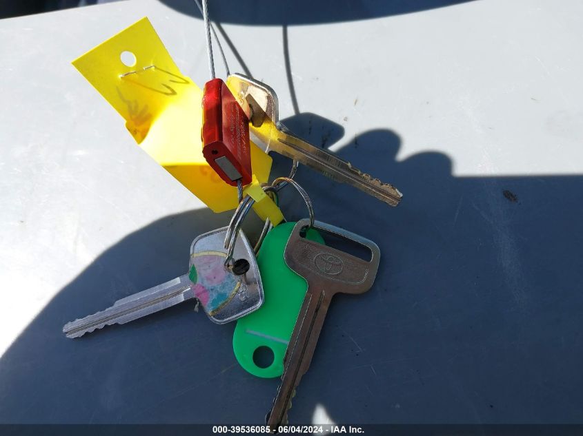 2003 Toyota Corolla Le VIN: 1NXBR32E33Z033690 Lot: 39536085