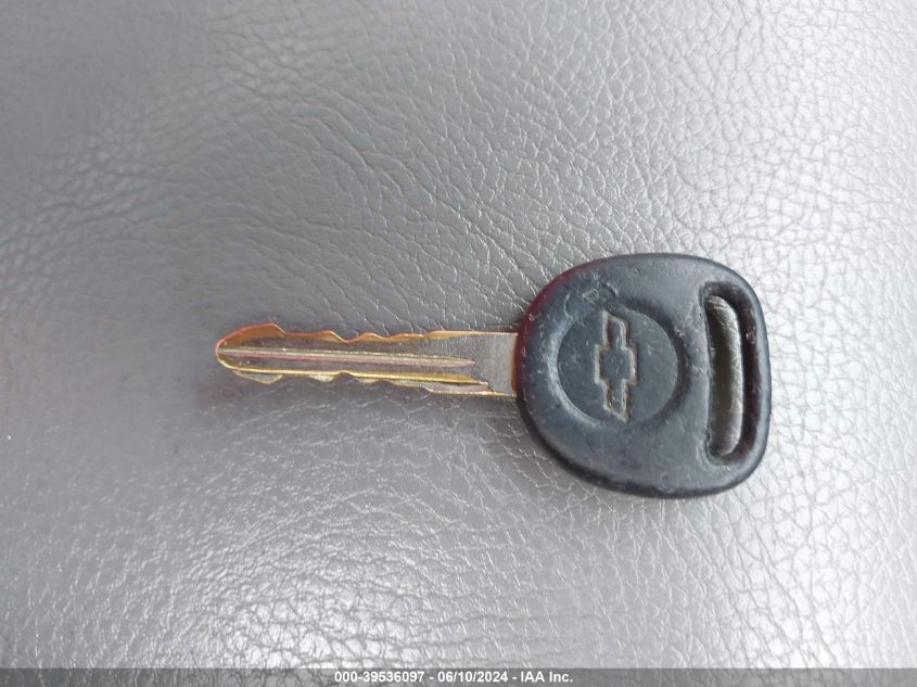 2004 Chevrolet Tahoe Ls VIN: 1GNEC13Z64R194619 Lot: 39536097