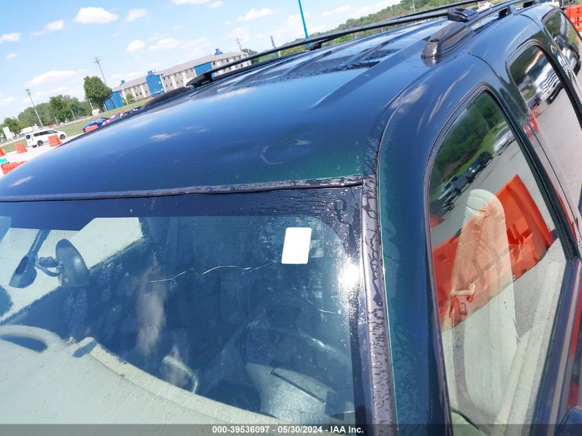 2004 Chevrolet Tahoe Ls VIN: 1GNEC13Z64R194619 Lot: 39536097