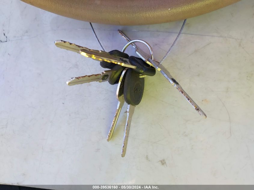 2001 Buick Century Custom VIN: 2G4WS52J311319529 Lot: 39536160