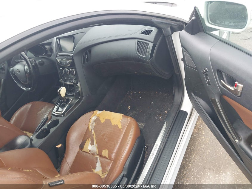 2013 Hyundai Genesis 3.8 Grand Touring VIN: KMHHU6KJ2DU107996 Lot: 39536365