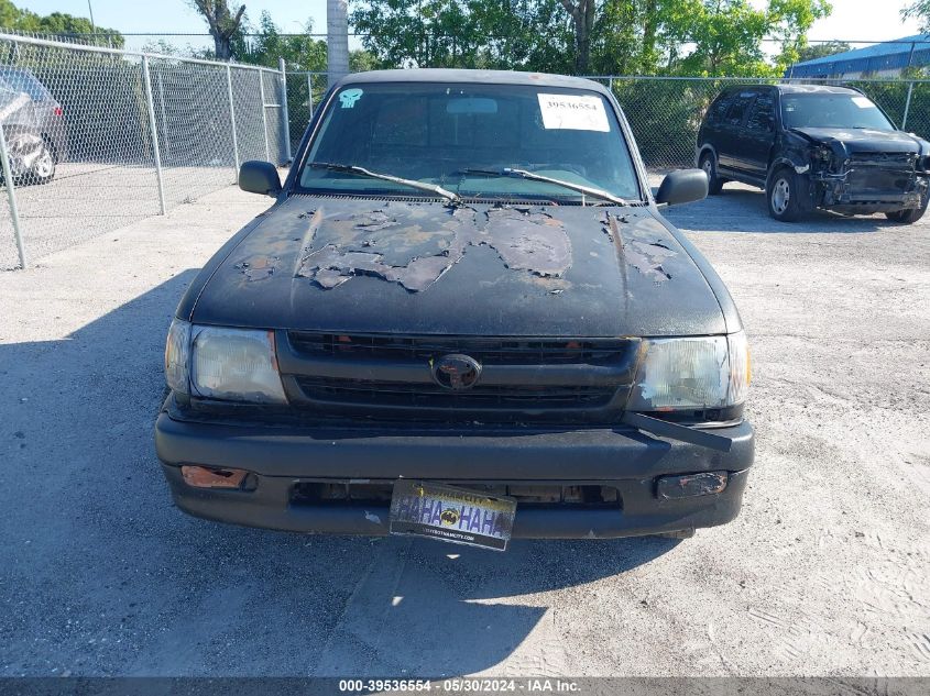 1999 Toyota Tacoma Xtracab VIN: 4TAVL52N4XZ545742 Lot: 39536554