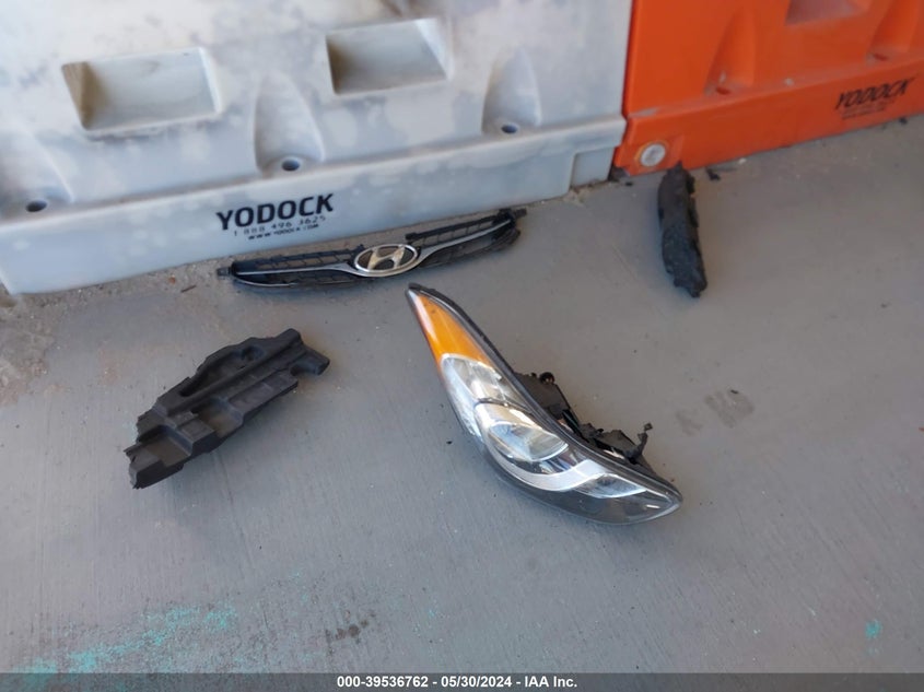 2013 Hyundai Elantra Gls VIN: 5NPDH4AE6DH328043 Lot: 39536762